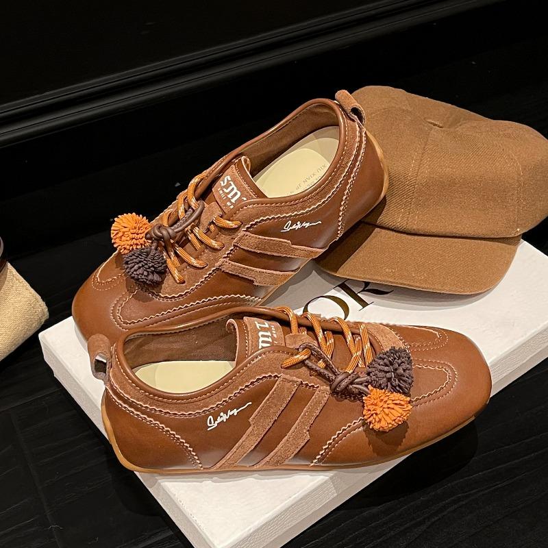 Retro square head strap flat bottom women s new versatile, comfortable and light leisure sports 40 коричневый
Retro square head strap flat bottom women s new versatile, comfortable and light leisure sports 40 коричневый