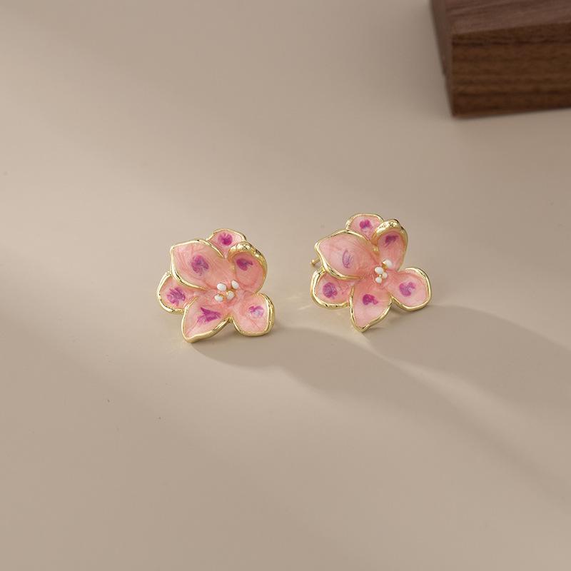 Pink Floral Women s Small Earrings Sweet Flower Petals Korean Fashion Ear Zircon Irregular Mini Plant Element Ear Studs
Pink Floral Women s Small Earrings Sweet Flower Petals Korean Fashion Ear Zircon Irregular Mini Plant Element Ear Studs
