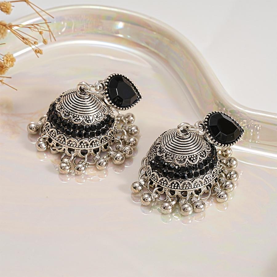 Digadagu Metal Bell Rhinestone Round Dangle Earrings New Women s Vintage Boho Design Zircon Accessories чорний
Digadagu Metal Bell Rhinestone Round Dangle Earrings New Women s Vintage Boho Design Zircon Accessories чорний