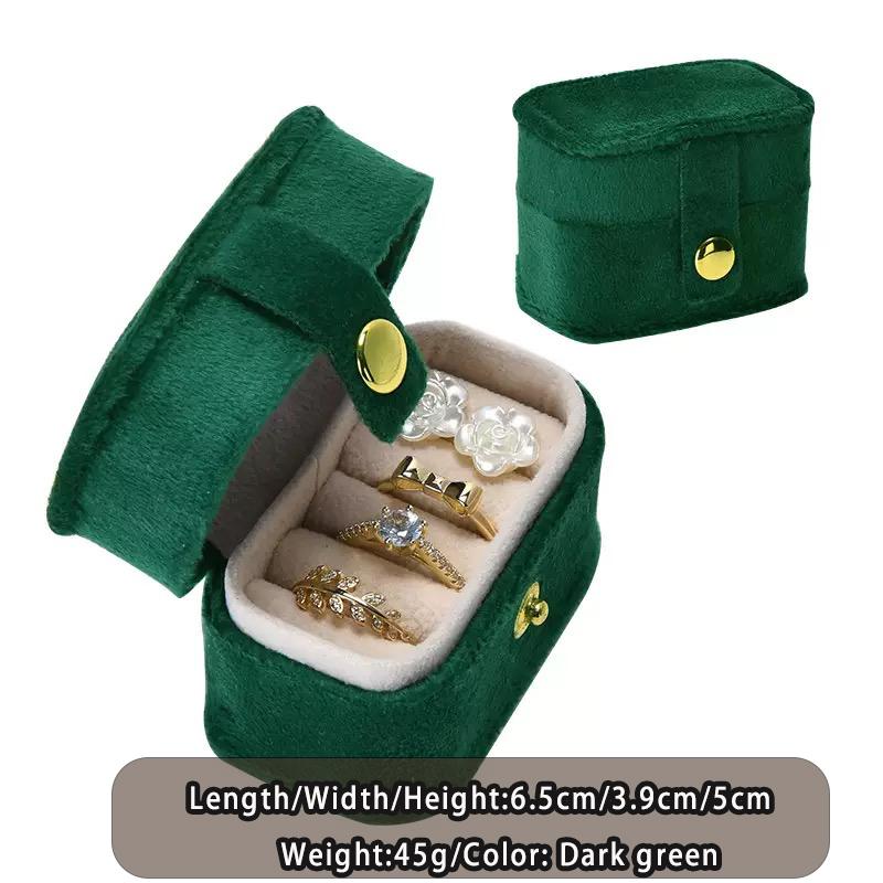 High end Velvet Portable Jewelry Rings Jewelry Box Compact Travel Earring Storage Box Mini Exquisite Packaging Box 2026 New Box темно-зеленого
High end Velvet Portable Jewelry Rings Jewelry Box Compact Travel Earring Storage Box Mini Exquisite Packaging Box 2026 New Box темно-зеленого