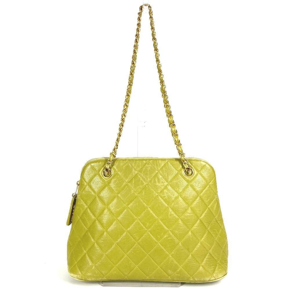 CHANEL vintage Matelasse Double Chain Tote Bag Quilted Shoulder Bag
CHANEL vintage Matelasse Double Chain Tote Bag Quilted Shoulder Bag
