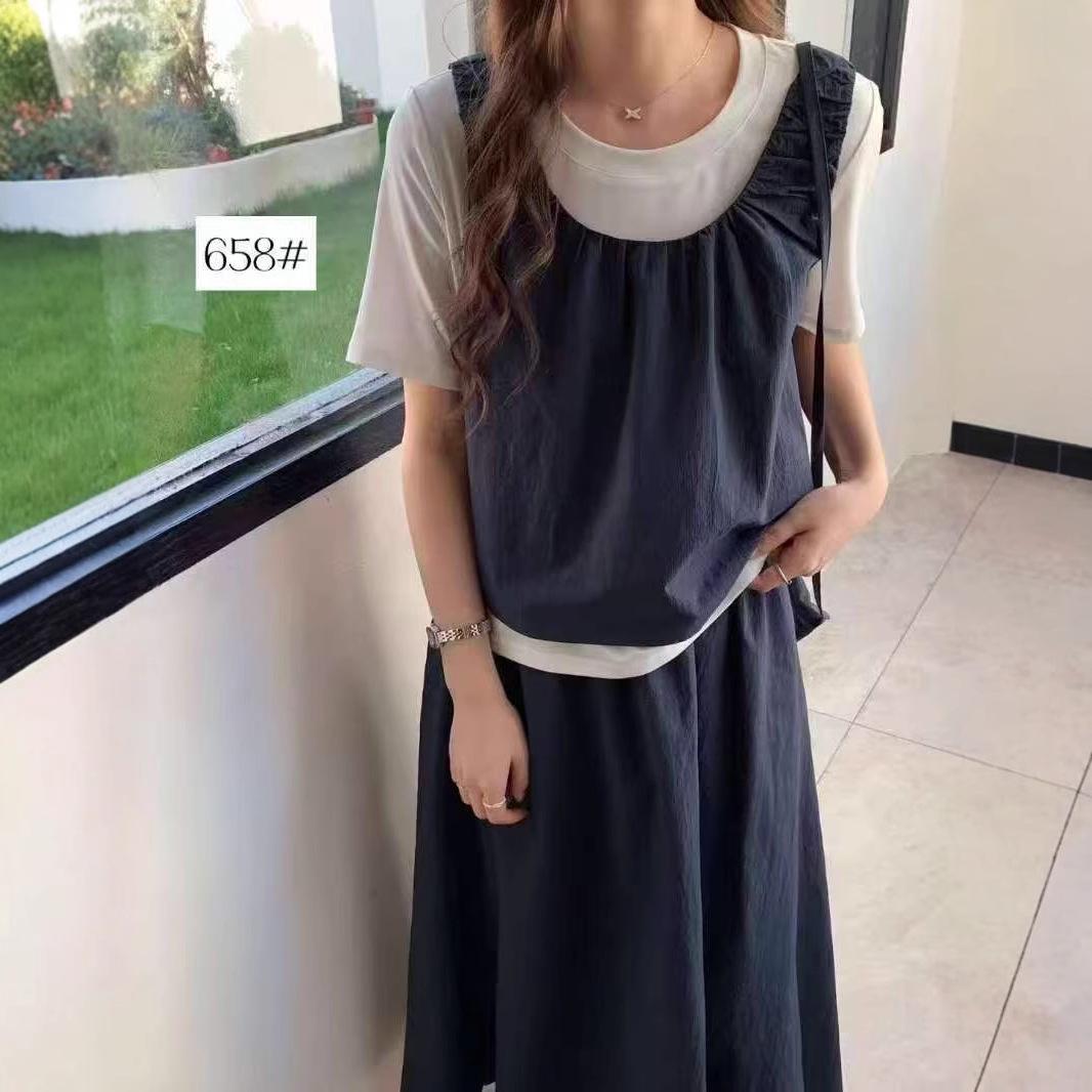 2025 Summer Women s Fashion Set: Crossbody Bag, Round Neck Shirt, Midi Skirt, and Slimming Petite Dress Medium
2025 Summer Women s Fashion Set: Crossbody Bag, Round Neck Shirt, Midi Skirt, and Slimming Petite Dress Medium