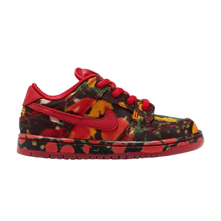 Nike SB Dunk Low The Wizard of Oz Poppy Field (TD) 21
Nike SB Dunk Low The Wizard of Oz Poppy Field (TD) 21