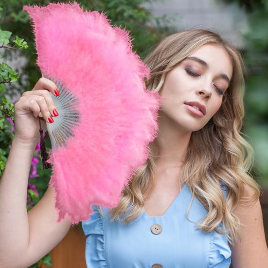 Vintage Feather Folding Fan Dance Stage Performance Hand Held Fan Portable Decoration Fan Wedding Costume Party Accessories помаранчевий
Vintage Feather Folding Fan Dance Stage Performance Hand Held Fan Portable Decoration Fan Wedding Costume Party Accessories помаранчевий