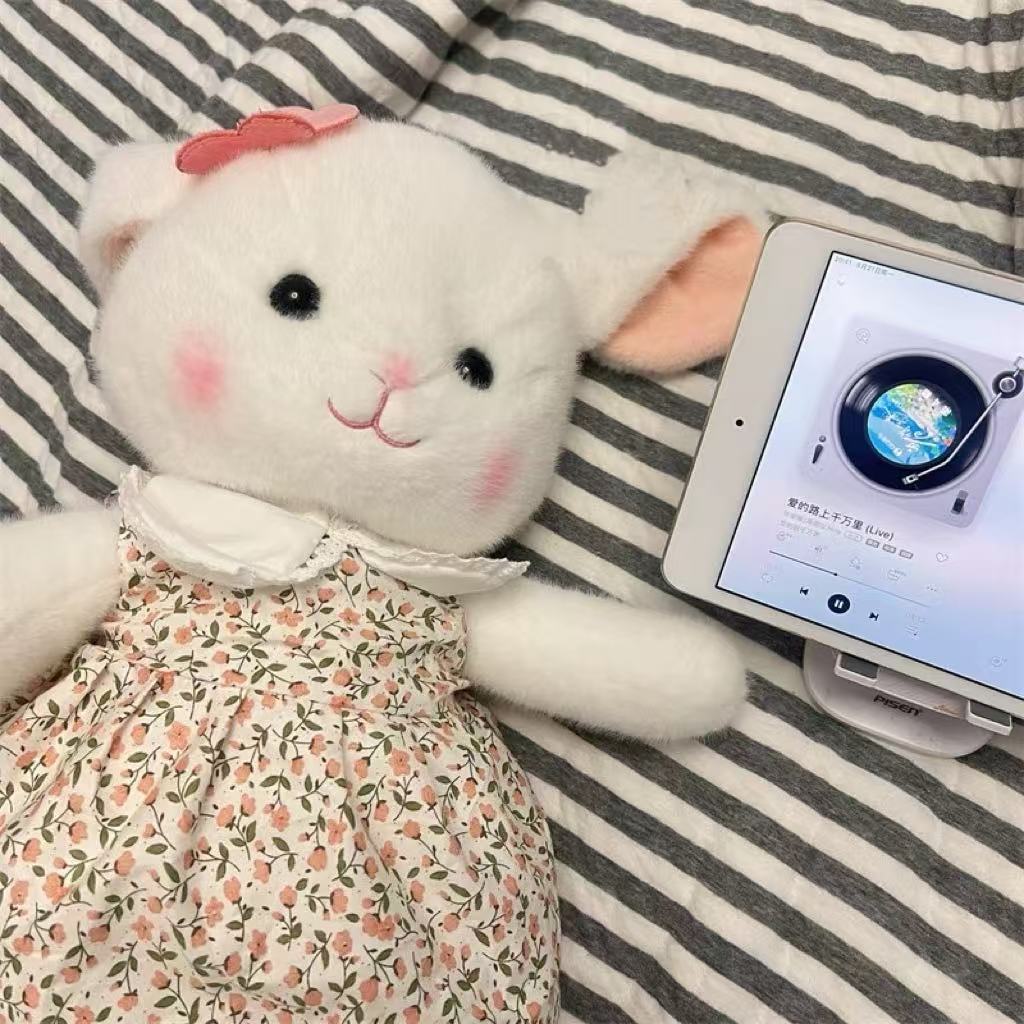 Cute Wearing Floral Dress Doll Plush Toy Little White Rabbit Doll Children Sleep With Throw Pillow Rag Doll Girl Gift 35cm
Cute Wearing Floral Dress Doll Plush Toy Little White Rabbit Doll Children Sleep With Throw Pillow Rag Doll Girl Gift 35cm