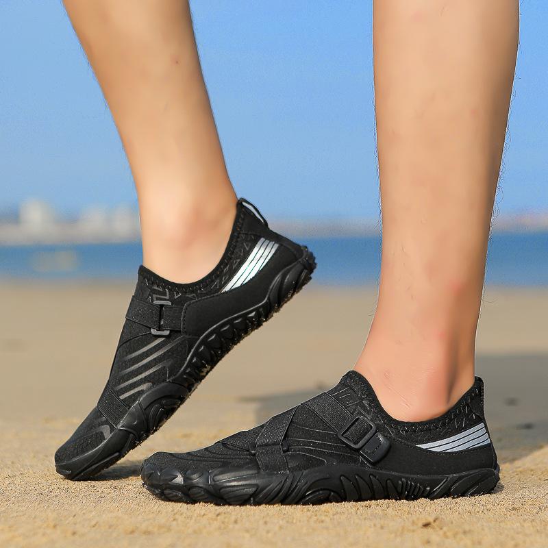 Outdoor beach shoes Creek shoes Swimming sea shoes Men s and women s wading shoes Quick-drying five-finger shoes Mountaineering rafting shoes 46
Outdoor beach shoes Creek shoes Swimming sea shoes Men s and women s wading shoes Quick-drying five-finger shoes Mountaineering rafting shoes 46