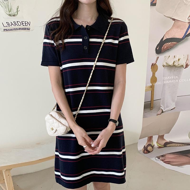 Women s College Style Striped Knit Dress - Pure Cotton, Round Neck, Versatile Mid-Length, Autumn/Winter Fashion M for 90-120 jin
Women s College Style Striped Knit Dress - Pure Cotton, Round Neck, Versatile Mid-Length, Autumn/Winter Fashion M for 90-120 jin