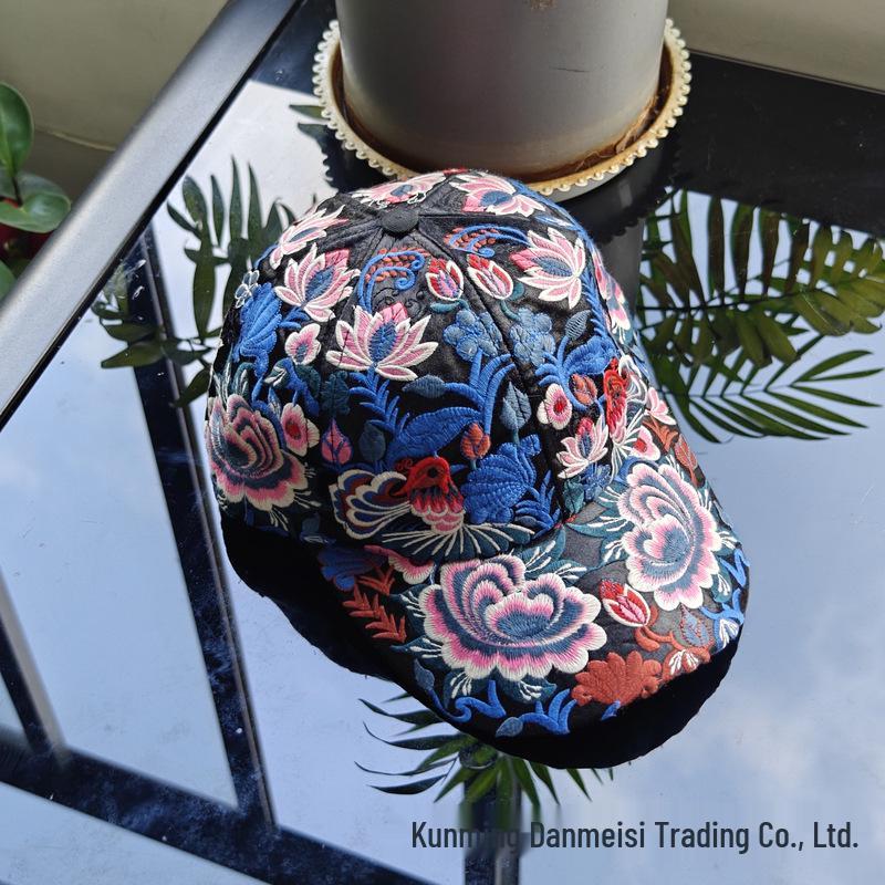 Women s Yunnan Ethnic Style Wide Brim Baseball Cap with Embroidered Flowers, Large Head Circumference, Flattering Small Face Sun Hat Adjustable
Women s Yunnan Ethnic Style Wide Brim Baseball Cap with Embroidered Flowers, Large Head Circumference, Flattering Small Face Sun Hat Adjustable