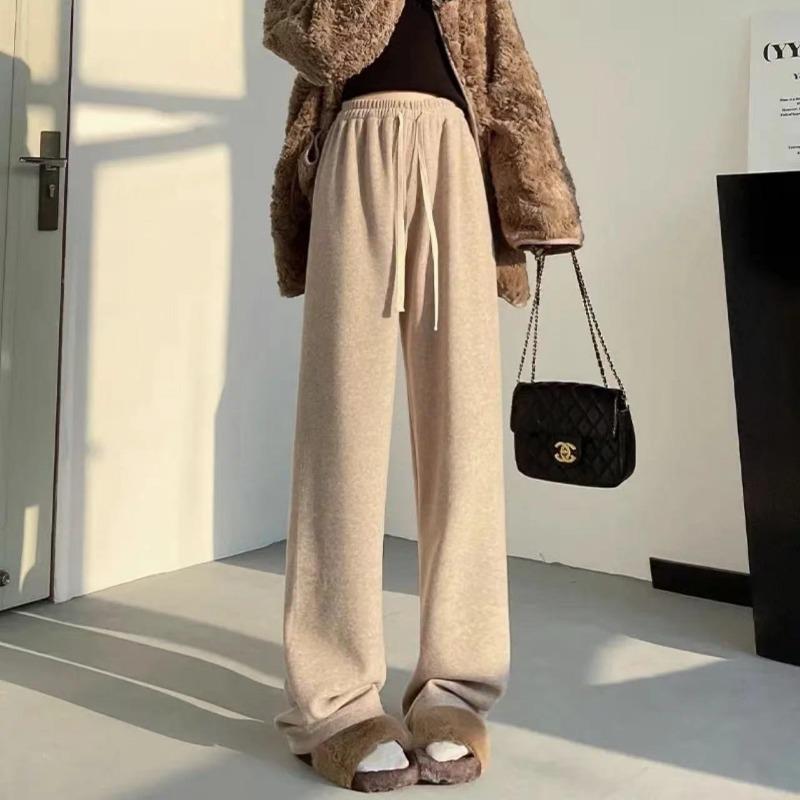 Вязаные брюки палаццо женские осенне-зимние с высокой посадкой тонкие и драпирующиеся зауженного кроя прямые брюки-швабры мягкие ворсистые велюровые махровые брюки L
Вязаные брюки палаццо женские осенне-зимние с высокой посадкой тонкие и драпирующиеся зауженного кроя прямые брюки-швабры мягкие ворсистые велюровые махровые брюки L