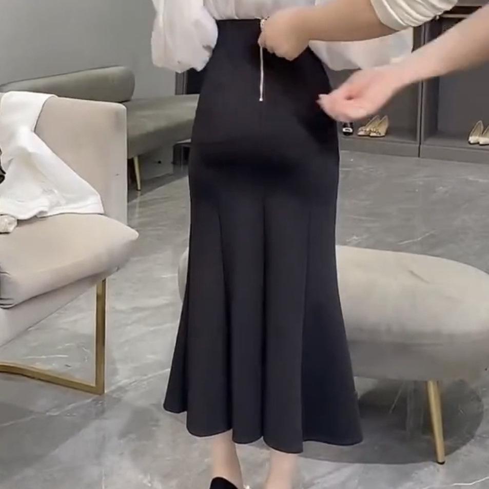 2026 Spring/Autumn Women’s Fashion Skirt Set: French Ruffle Blouse & Hip-Hugging Skirt 3XL (Recommended 135-145 lbs)
2026 Spring/Autumn Women’s Fashion Skirt Set: French Ruffle Blouse & Hip-Hugging Skirt 3XL (Recommended 135-145 lbs)