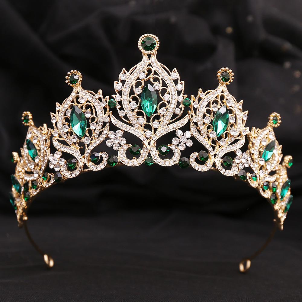 Новая хрустальная свадебная корона, тиара, темперамент, сплав, свадебные аксессуары для волос в западном стиле
Новая хрустальная свадебная корона, тиара, темперамент, сплав, свадебные аксессуары для волос в западном стиле