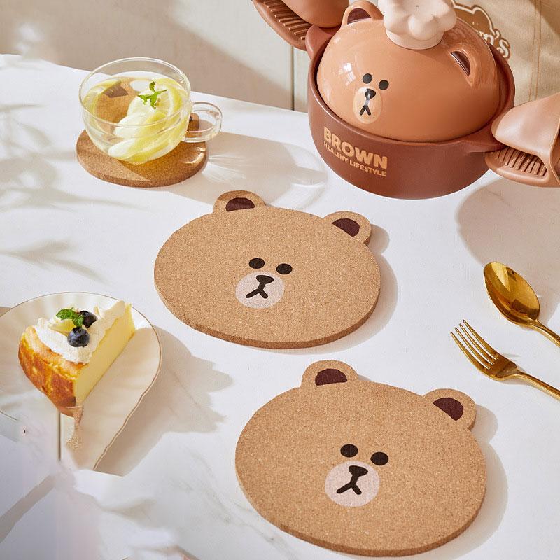 Bear Wooden Coaster Heat Insulation and Anti-slip Drink Coffee Mat Reusable Natural Round Placemat Tableware Set Kitchen Dishes
Bear Wooden Coaster Heat Insulation and Anti-slip Drink Coffee Mat Reusable Natural Round Placemat Tableware Set Kitchen Dishes