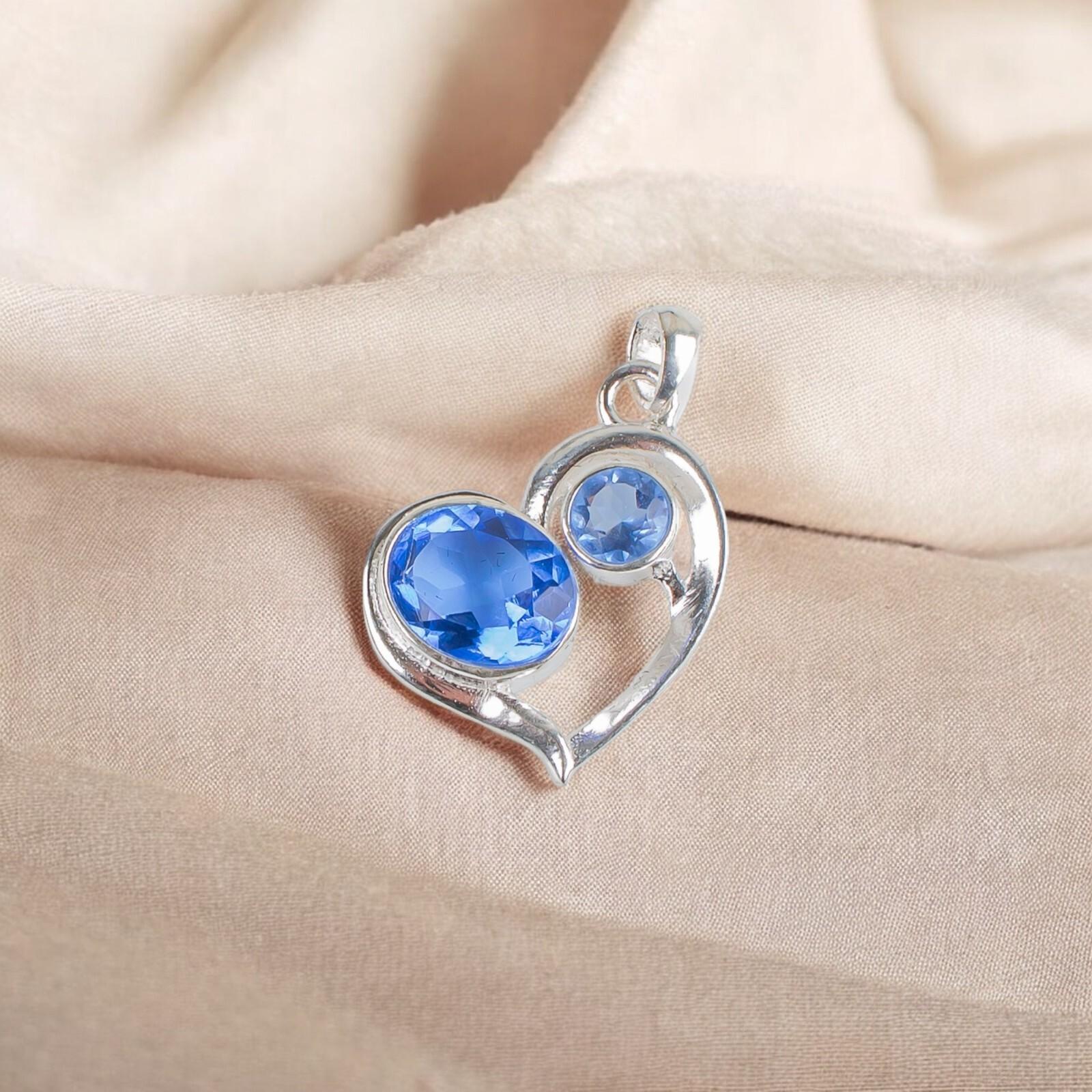 Natural Tanzanite Gemstone 925 Solid Silver Jewelry Pendant Gift For Girlfriend CP-3-9
Natural Tanzanite Gemstone 925 Solid Silver Jewelry Pendant Gift For Girlfriend CP-3-9