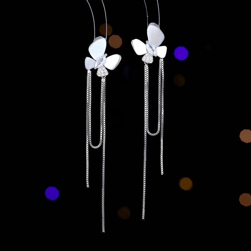 Серебряные серьги-иглы Niche Design S925 для женщин с изысканным чувством естественного рябчика, супер сказочного темперамента, длинные серьги-бабочки с бахромой
Серебряные серьги-иглы Niche Design S925 для женщин с изысканным чувством естественного рябчика, супер сказочного темперамента, длинные серьги-бабочки с бахромой