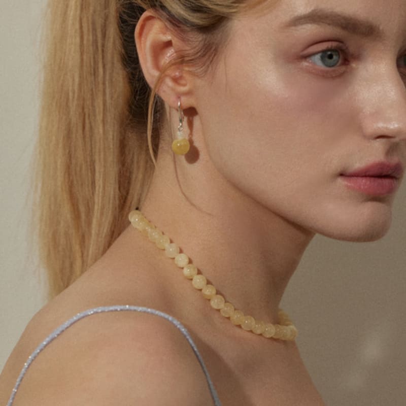 Favorite Noun Butter Gemstone Earring Yellow
Favorite Noun Butter Gemstone Earring Yellow