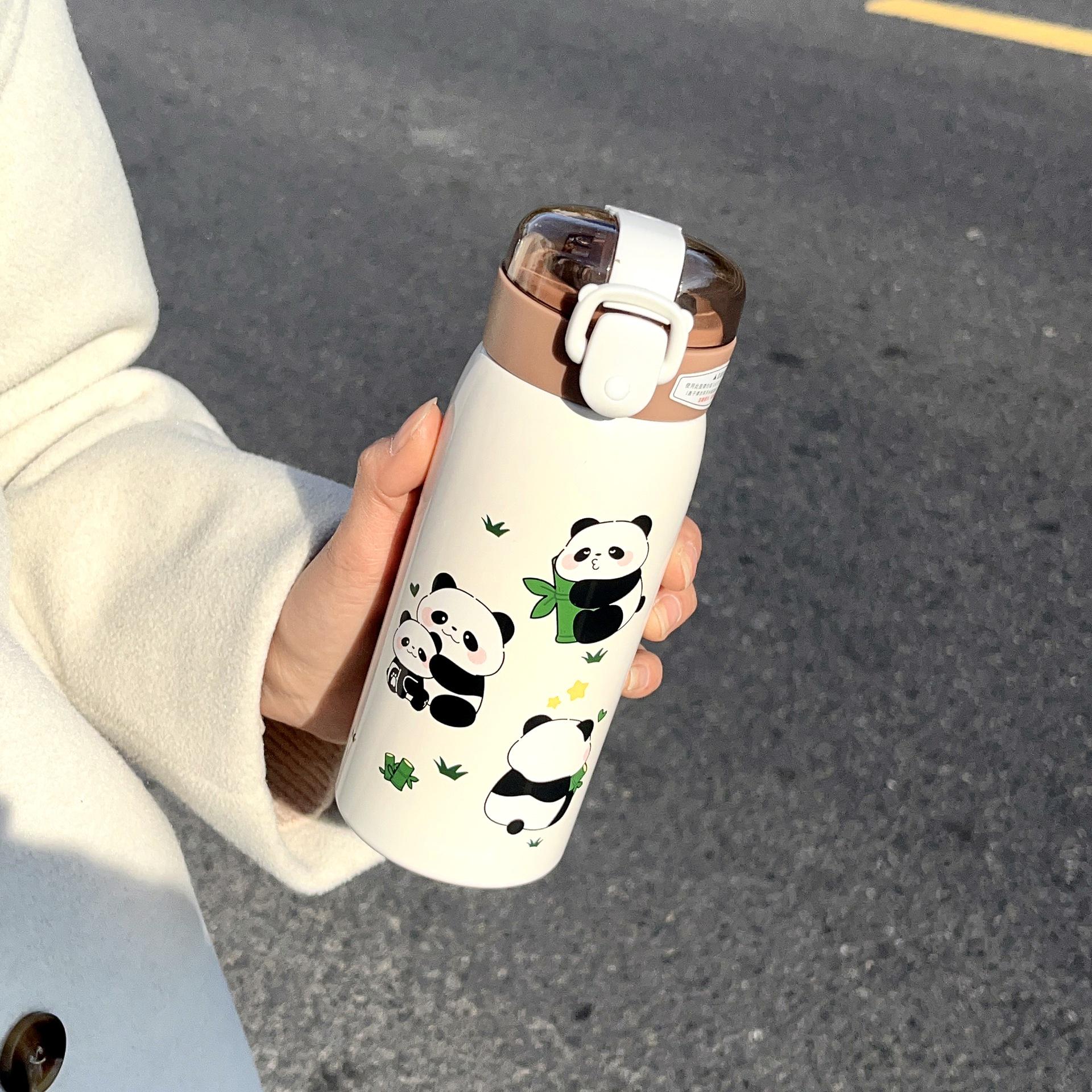 Термокружка с рисунком панды для девочек и студентов — портативная, для использования на открытом воздухе и в офисе 350ml коричневый
Термокружка с рисунком панды для девочек и студентов — портативная, для использования на открытом воздухе и в офисе 350ml коричневый