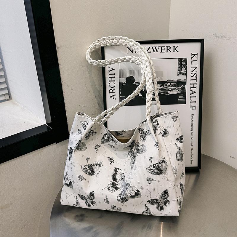 Сумка большой вместимости женская 2025 новая модная сумка универсальная повседневная сумка через плечо с бабочкой сумка-тоут one size fits all чёрный
Сумка большой вместимости женская 2025 новая модная сумка универсальная повседневная сумка через плечо с бабочкой сумка-тоут one size fits all чёрный