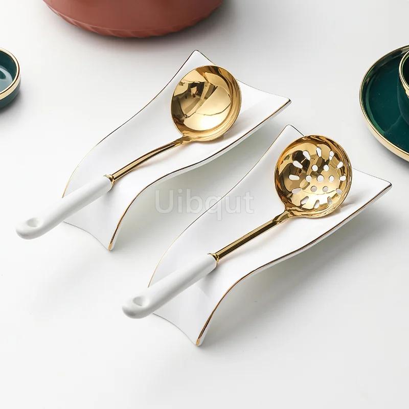 Nordic Gold white Нержавеющая сталь Ложка Палочки для еды Держатель Керамическая ложка Дуршлаг Кухонная утварь Бытовая посуда Держатель
Nordic Gold white Нержавеющая сталь Ложка Палочки для еды Держатель Керамическая ложка Дуршлаг Кухонная утварь Бытовая посуда Держатель