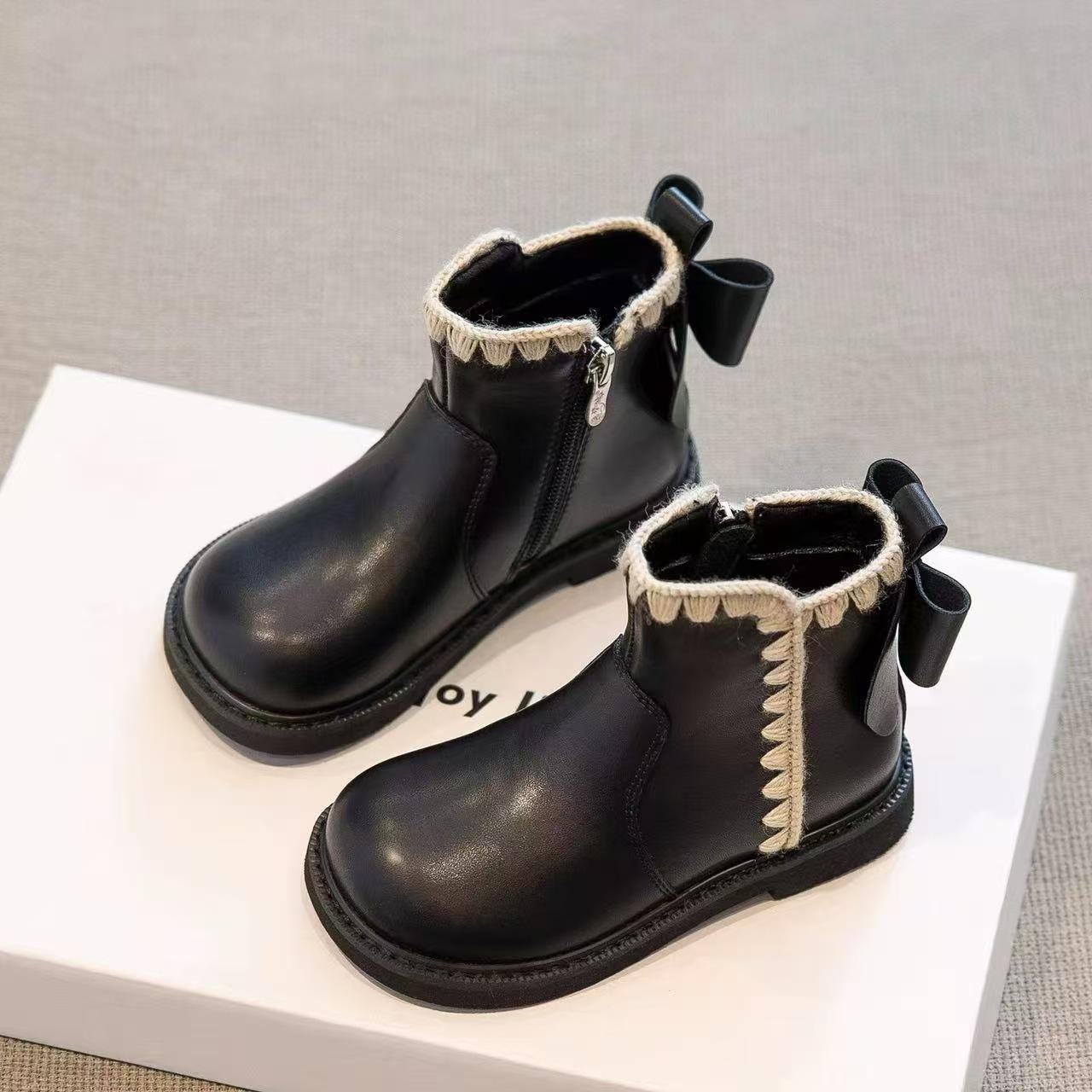 Девочки сапоги 2025 новый осень и зима детская обувь детские кожаные сапоги принцесса короткие сапоги детские бархатные ботинки мартин 37
Девочки сапоги 2025 новый осень и зима детская обувь детские кожаные сапоги принцесса короткие сапоги детские бархатные ботинки мартин 37