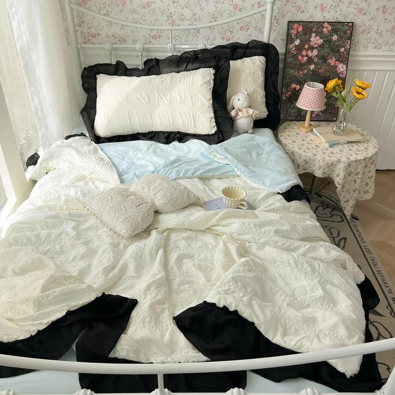 New seersucker chiffon lace washed cotton summer cool quilt four-piece air conditioner quilt three-piece summer quilt set 1.5m sheet 3pcs жемчужина белый
New seersucker chiffon lace washed cotton summer cool quilt four-piece air conditioner quilt three-piece summer quilt set 1.5m sheet 3pcs жемчужина белый