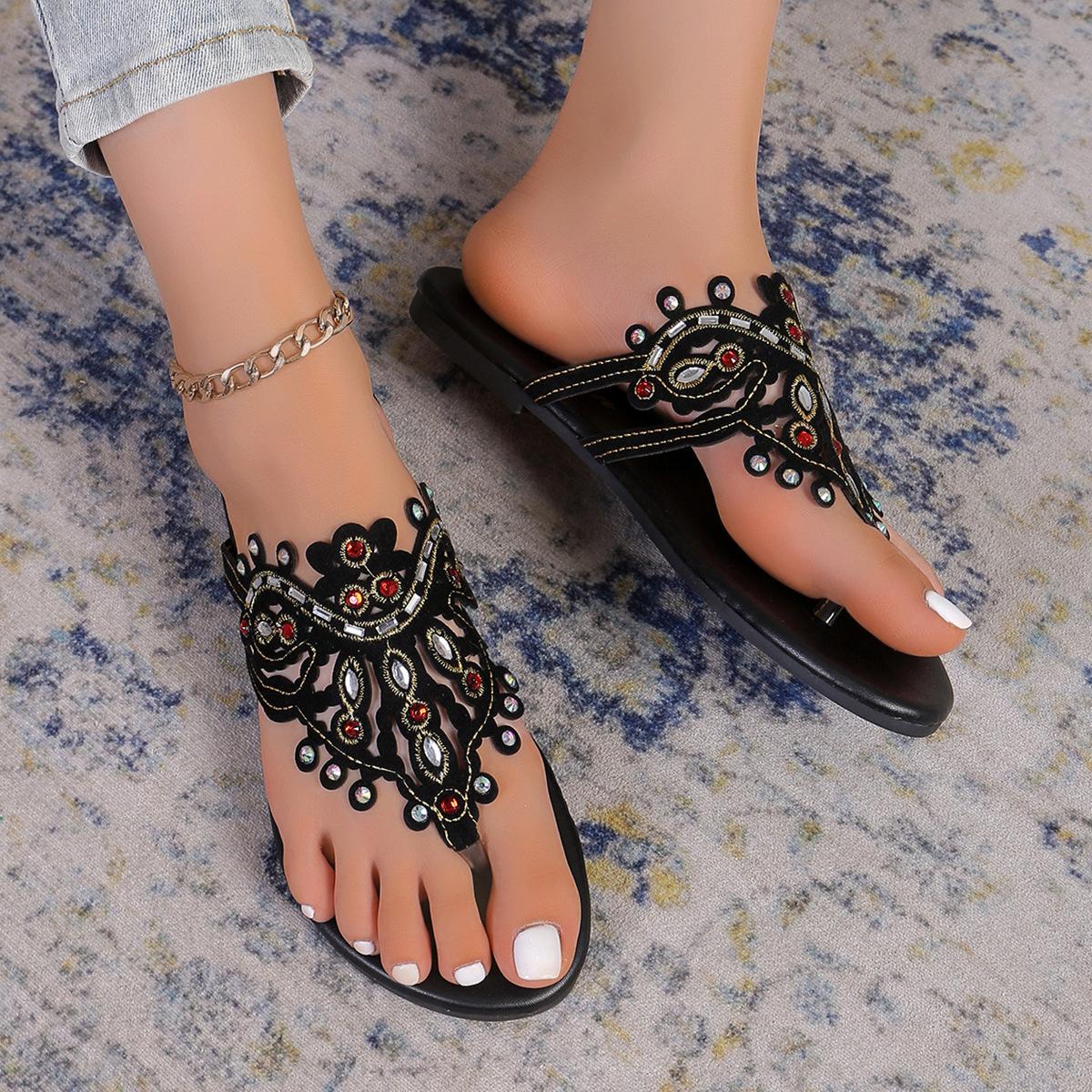 Large size flat-bottomed slippers for women s outer wear 2025 summer fashion diamond toe flip-flops casual non-slip slippers 43 чорний
Large size flat-bottomed slippers for women s outer wear 2025 summer fashion diamond toe flip-flops casual non-slip slippers 43 чорний