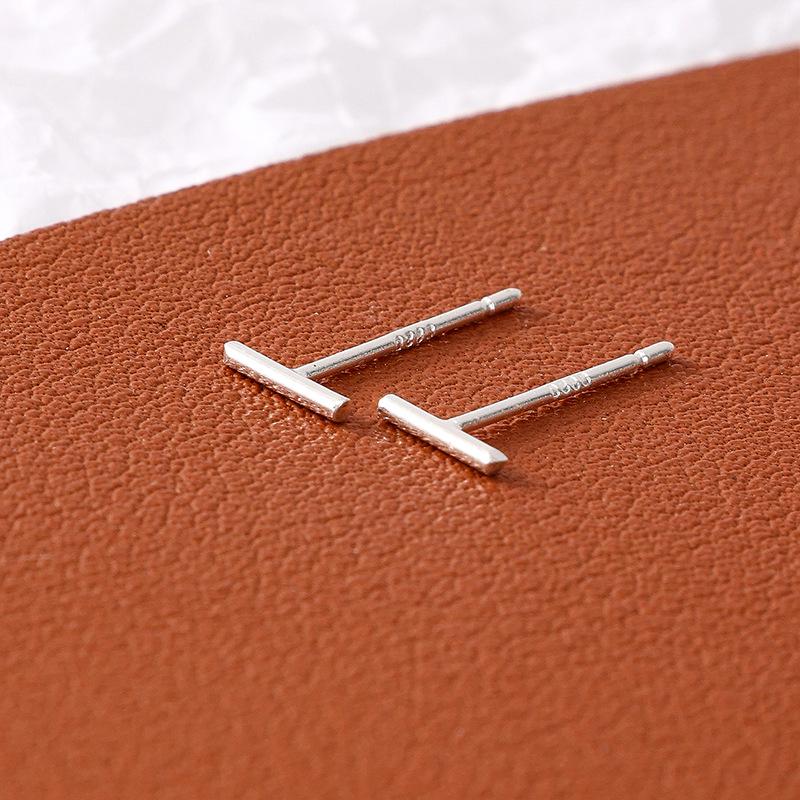 Посеребренные 925 пробы серьги-гвоздики для пирсинга - различные узоры, антиблокировочная конструкция
Посеребренные 925 пробы серьги-гвоздики для пирсинга - различные узоры, антиблокировочная конструкция