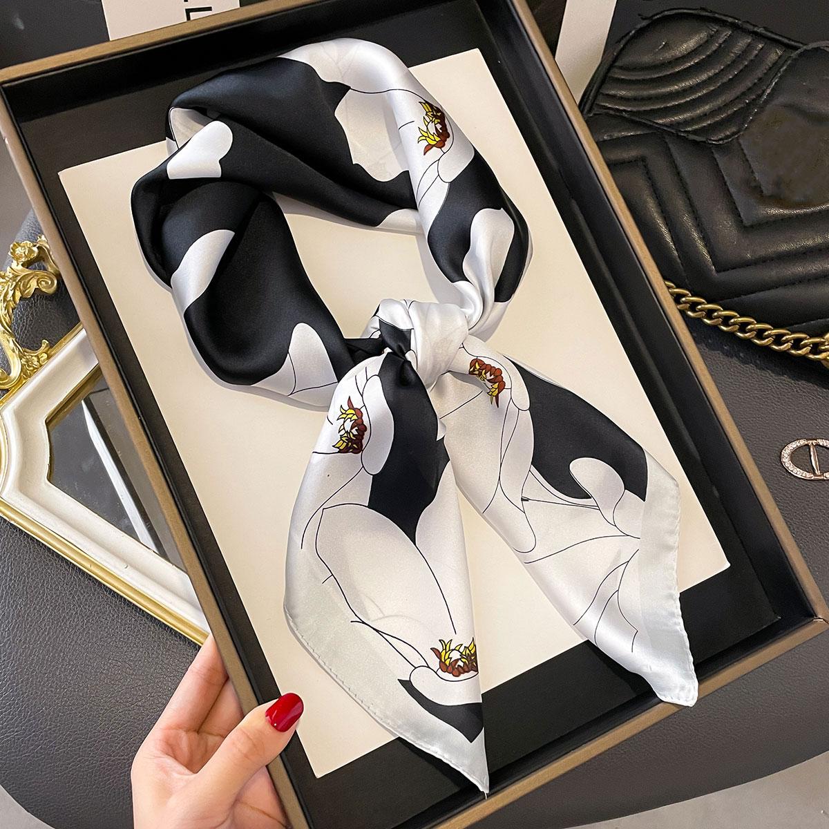 Хустка Жіноча Розкішна Квадратна Хустка для Жінок Шовкова Шаль Сатиновий Хіджаб Модні Накидки Гумки для Волосся Стрічка Пов язка на Голову Бандана білий
Хустка Жіноча Розкішна Квадратна Хустка для Жінок Шовкова Шаль Сатиновий Хіджаб Модні Накидки Гумки для Волосся Стрічка Пов язка на Голову Бандана білий