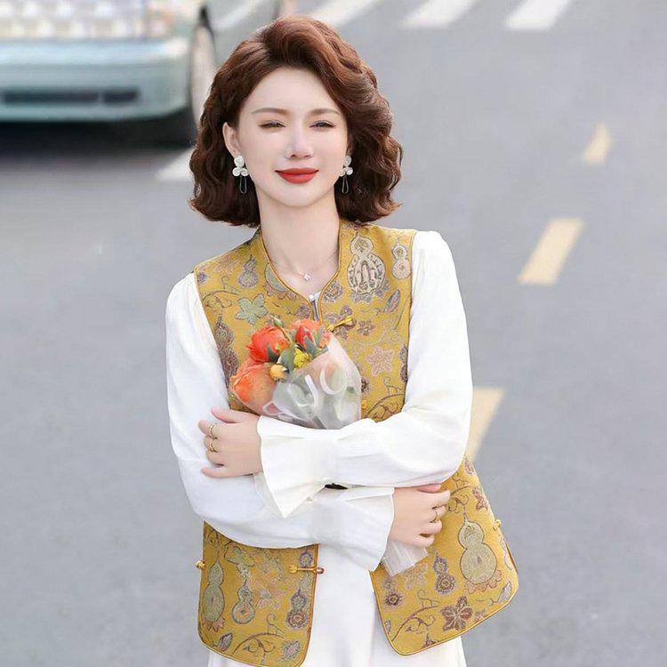 Elegant Plus Size Chinese Style Women s Vest and Top Set 4XL (135-150 kg) жовтий
Elegant Plus Size Chinese Style Women s Vest and Top Set 4XL (135-150 kg) жовтий