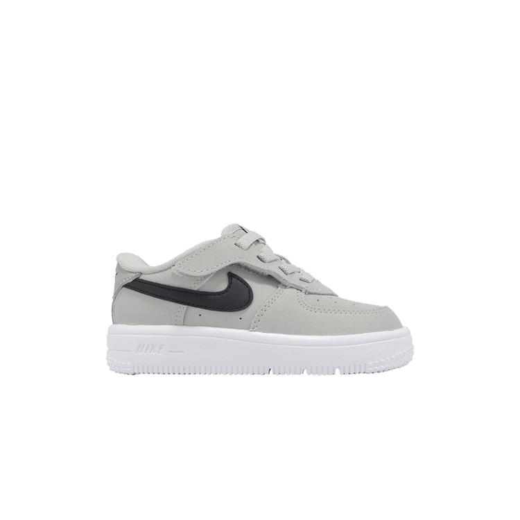Nike Force 1 Low EasyOn LV8 1 TD Light Iron Ore Black Baby Sneakers Grey White FZ1011-001 23.5
Nike Force 1 Low EasyOn LV8 1 TD Light Iron Ore Black Baby Sneakers Grey White FZ1011-001 23.5