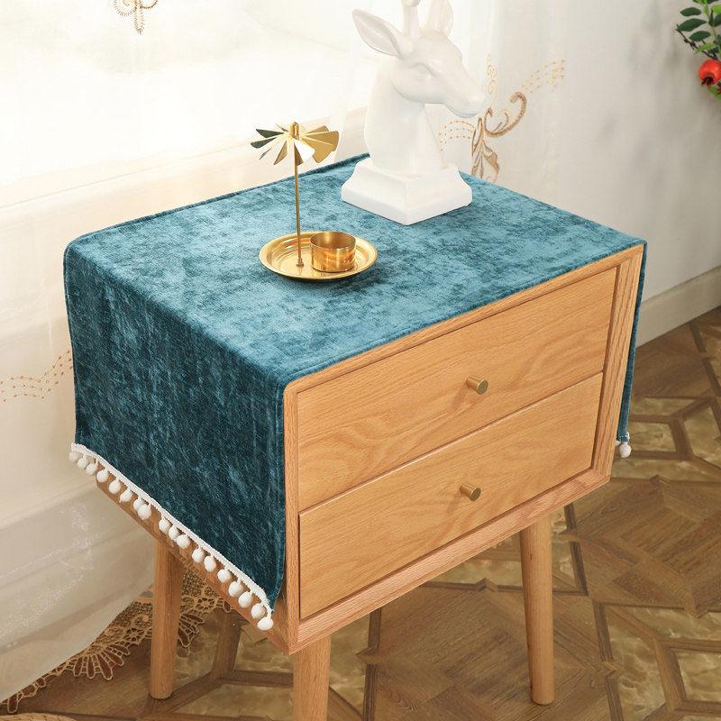 Nordic Luxury Пылезащитный чехол для дома, универсальный, прикроватный столик, шкаф, ткань, современный домашний декор, защитные накладки для кофе 40x70cm
Nordic Luxury Пылезащитный чехол для дома, универсальный, прикроватный столик, шкаф, ткань, современный домашний декор, защитные накладки для кофе 40x70cm