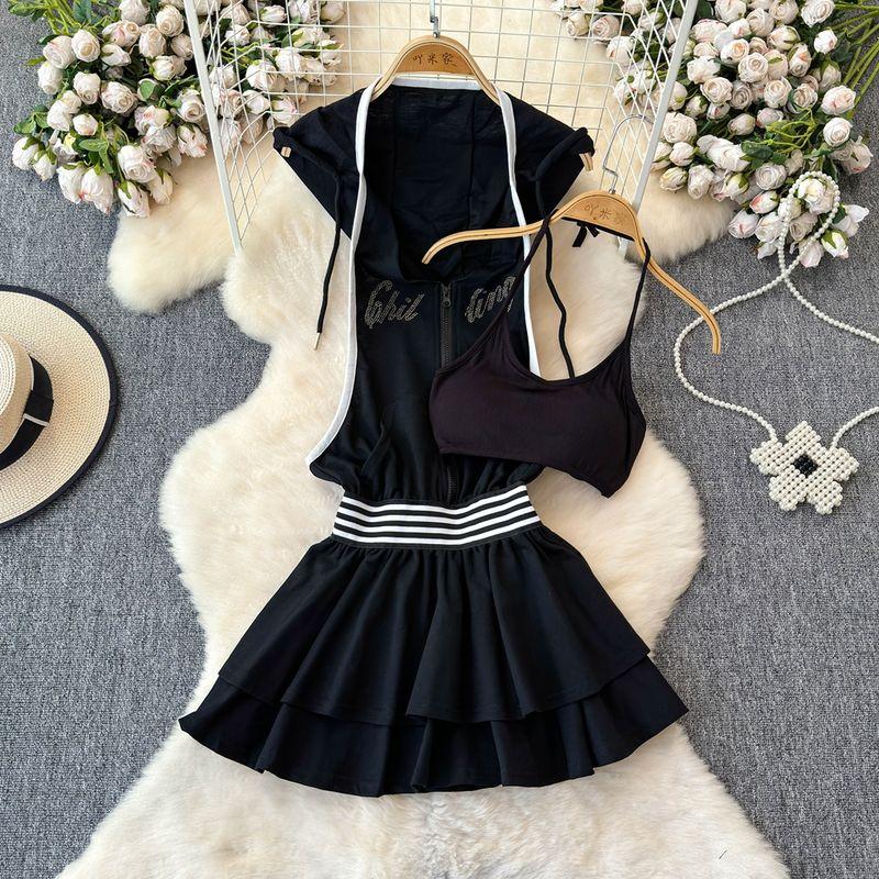 Summer New Arrival Korean Style Fashion Set Women s Halter Spaghetti Straps Vest + Letter Print Short Dress Two-piece Set Black strap + black Dress All yards
Summer New Arrival Korean Style Fashion Set Women s Halter Spaghetti Straps Vest + Letter Print Short Dress Two-piece Set Black strap + black Dress All yards