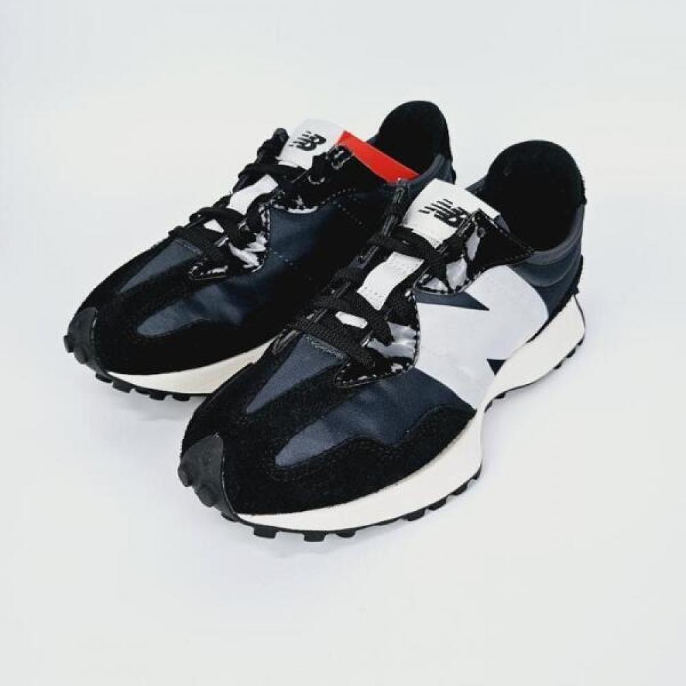 New Balance Мужские кроссовки для бега wS327Sfc (19)Black/230(230)
New Balance Мужские кроссовки для бега wS327Sfc (19)Black/230(230)