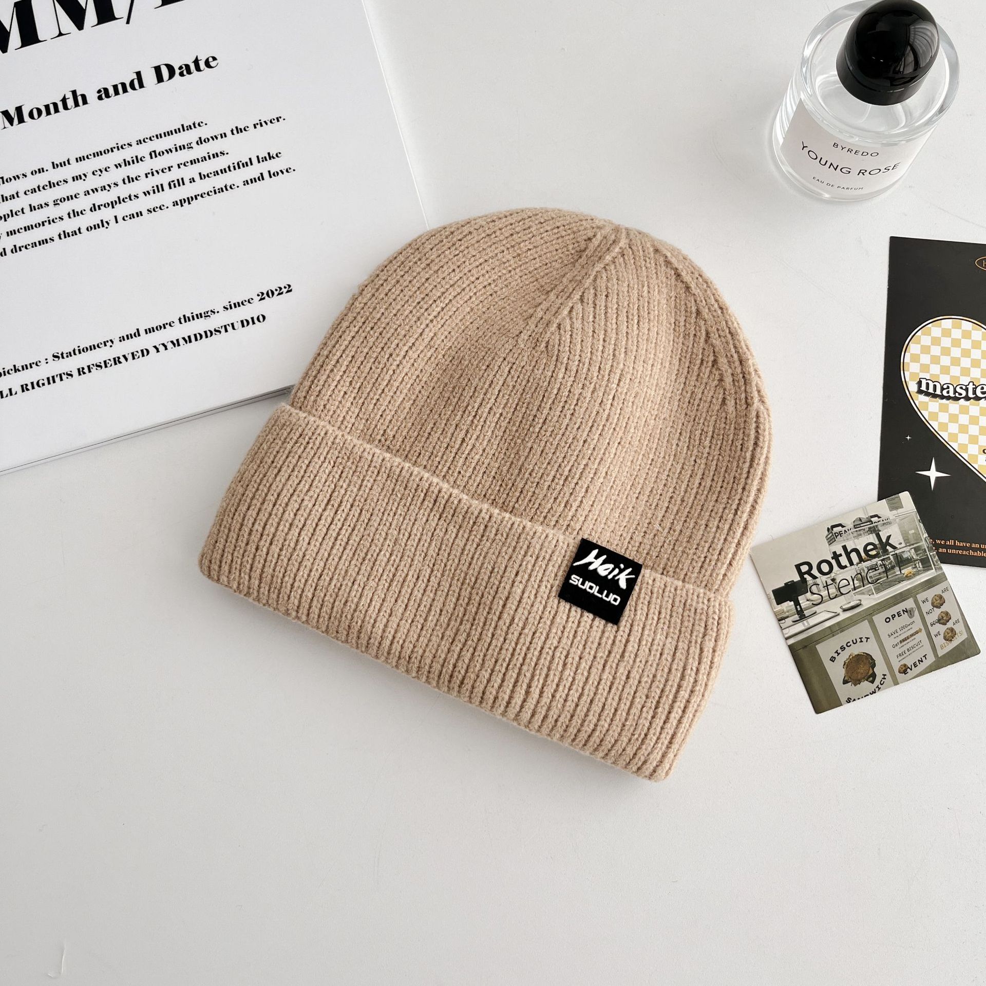 Korean Version of All-match Letter Labeling Flip Hat Brim Wool Hat Windproof Cold Hat FallSeason and ColdSeason Warm Knitted Hat Label one size
Korean Version of All-match Letter Labeling Flip Hat Brim Wool Hat Windproof Cold Hat FallSeason and ColdSeason Warm Knitted Hat Label one size