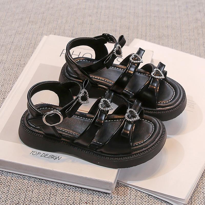 Summer New Children s Fashionable Hollow Leisure Shoes Princess Multifunctional Sweet Heart Decoration Open Toe Beach Sandals 37 чорний
Summer New Children s Fashionable Hollow Leisure Shoes Princess Multifunctional Sweet Heart Decoration Open Toe Beach Sandals 37 чорний