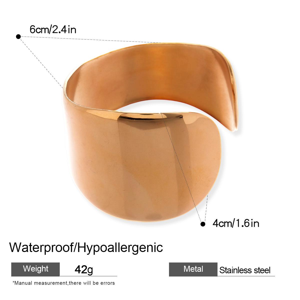 Женский минималистичный браслет высокого класса с неровной вогнутой формой: Европейский и американский нишевый холодный стиль браслет
Женский минималистичный браслет высокого класса с неровной вогнутой формой: Европейский и американский нишевый холодный стиль браслет