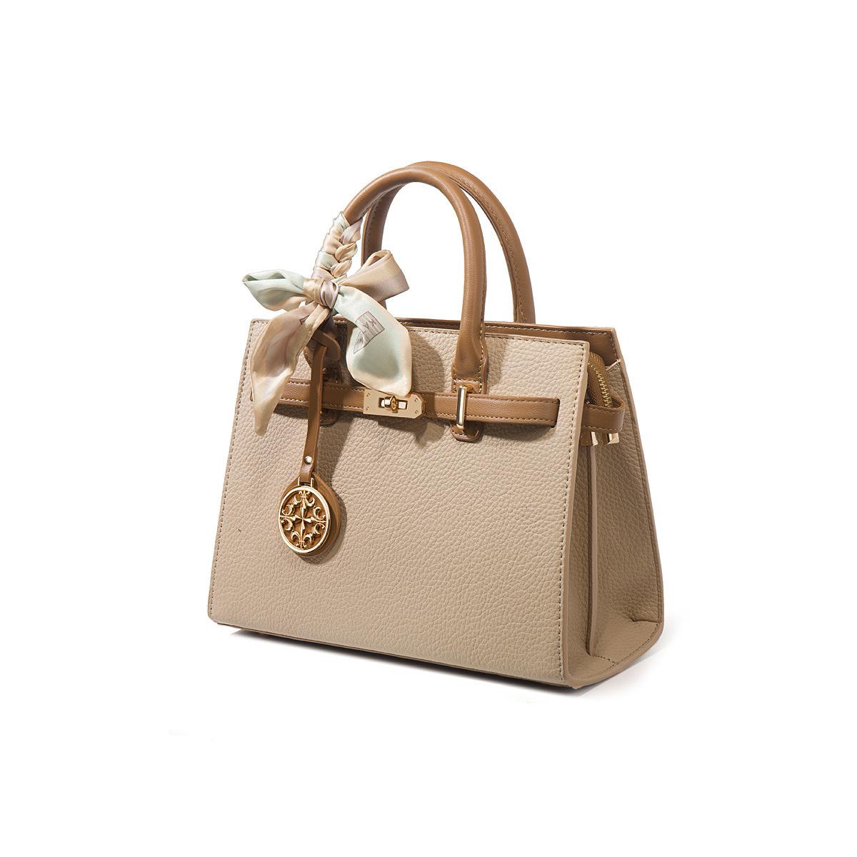 Send Gifts Silk Scarf Mother Platinum Bag Wedding Bag Send Wedding Gift Handbag Messenger Women S Bag
Send Gifts Silk Scarf Mother Platinum Bag Wedding Bag Send Wedding Gift Handbag Messenger Women S Bag