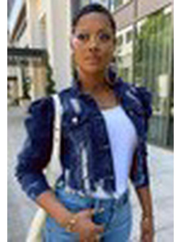 Жіноча джинсова куртка з короткими рукавами-буфами та рваним декором XXXXL темно-синього кольору
Жіноча джинсова куртка з короткими рукавами-буфами та рваним декором XXXXL темно-синього кольору