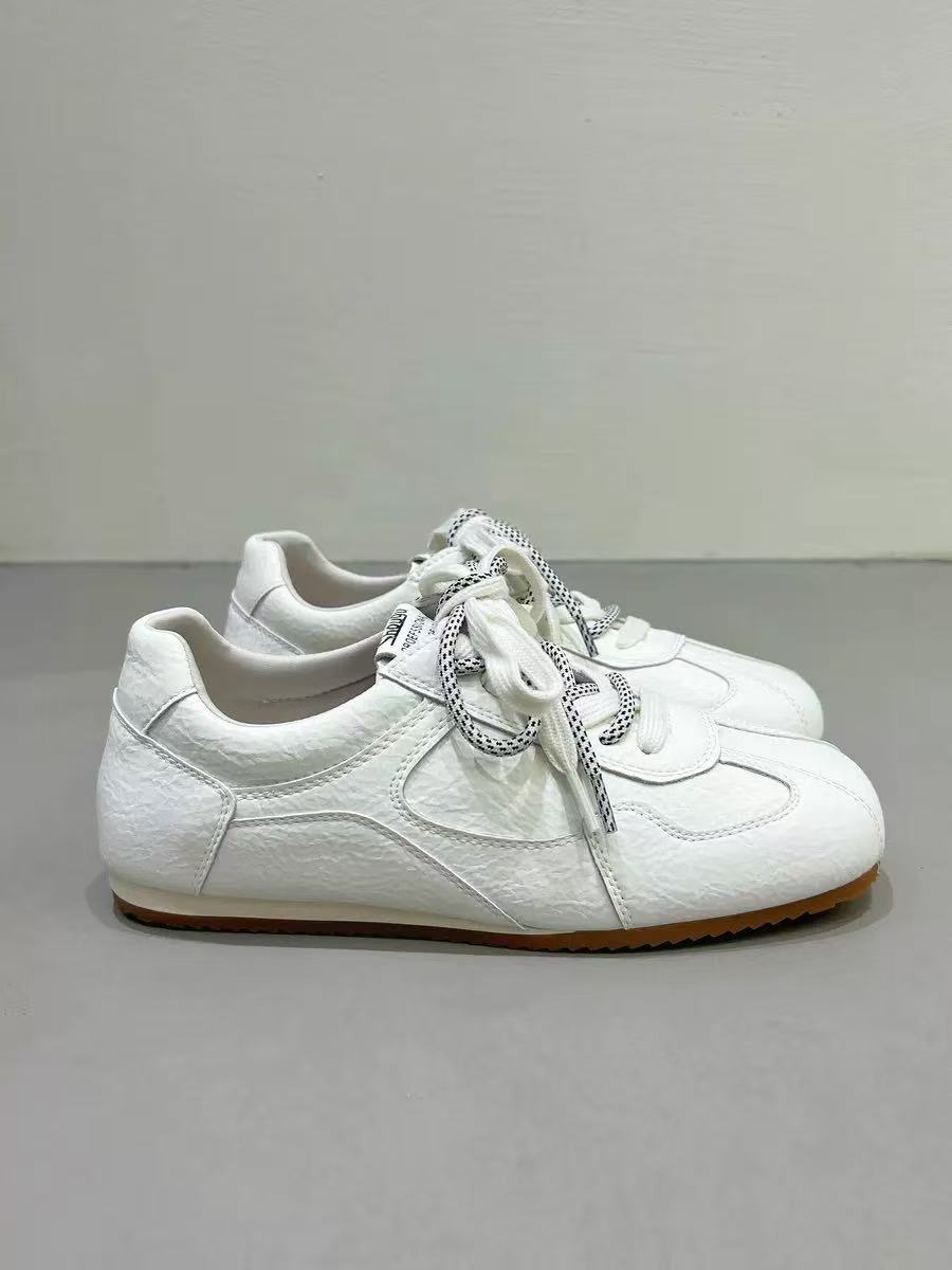 2025 new college style color matching German training shoes Forrest Gump shoes women s fashion soft leather lightweight soft sole casual sports shoes 40 белый
2025 new college style color matching German training shoes Forrest Gump shoes women s fashion soft leather lightweight soft sole casual sports shoes 40 белый