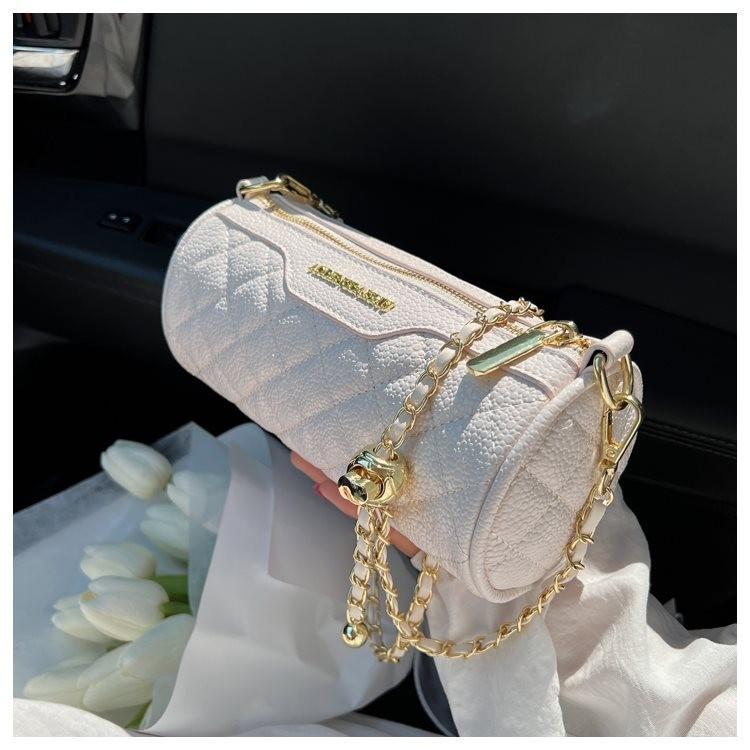 Trendy Women s Small Crossbody Bag With Stylish Chain Strap And Chic Design In Black Color White Diamond
Trendy Women s Small Crossbody Bag With Stylish Chain Strap And Chic Design In Black Color White Diamond