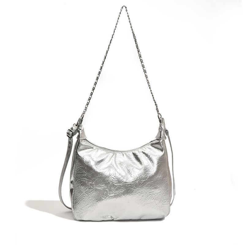 Medium Size Retro Shoulder Bag With Zipper Closure And Phone Pocket срібний
Medium Size Retro Shoulder Bag With Zipper Closure And Phone Pocket срібний