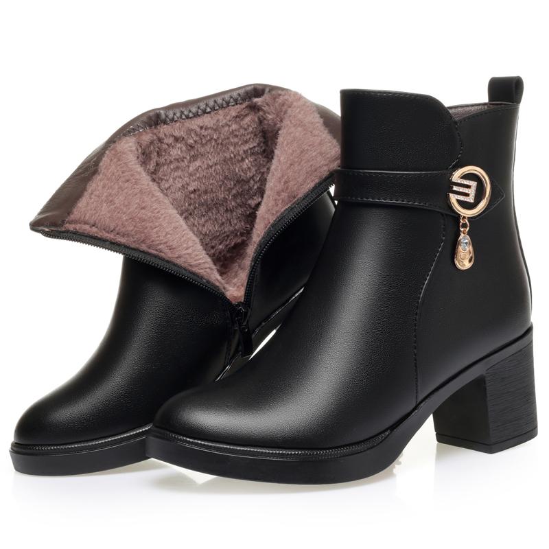 Fashion AIYUQI Women s High Heel Boots 2025 Winter Wool Warm Women s Dress Boots Non-slip Stylish Women s Ankle Boots 43
Fashion AIYUQI Women s High Heel Boots 2025 Winter Wool Warm Women s Dress Boots Non-slip Stylish Women s Ankle Boots 43