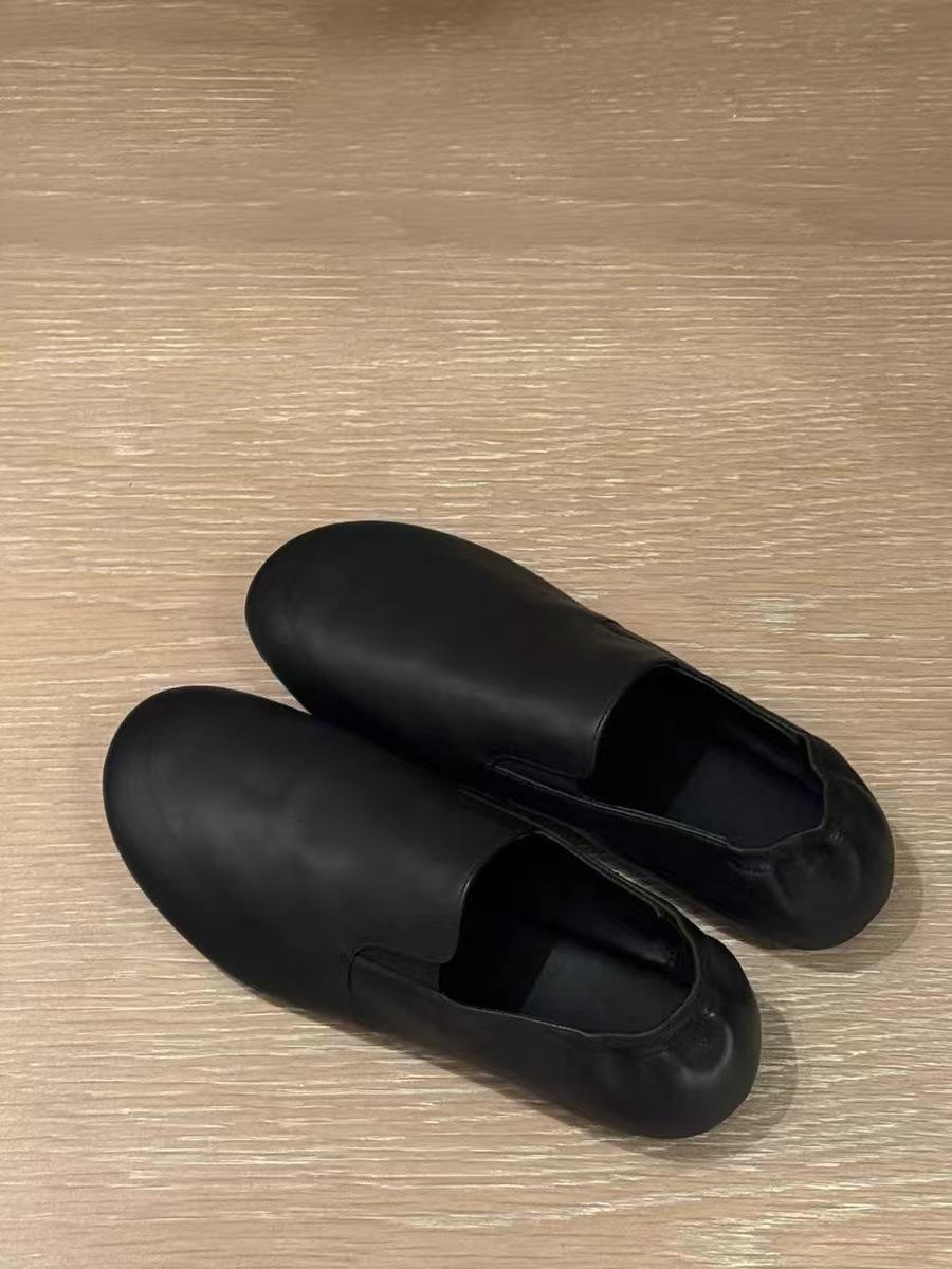 Кожаные ретро туфли-лоферы с круглым носком, супер мягкие, женские, на платформе, на плоской подошве, на одном педале, ленивые туфли, эластичная резинка, маленькие кожаные туфли, одинарная обувь 40 чёрный
Кожаные ретро туфли-лоферы с круглым носком, супер мягкие, женские, на платформе, на плоской подошве, на одном педале, ленивые туфли, эластичная резинка, маленькие кожаные туфли, одинарная обувь 40 чёрный