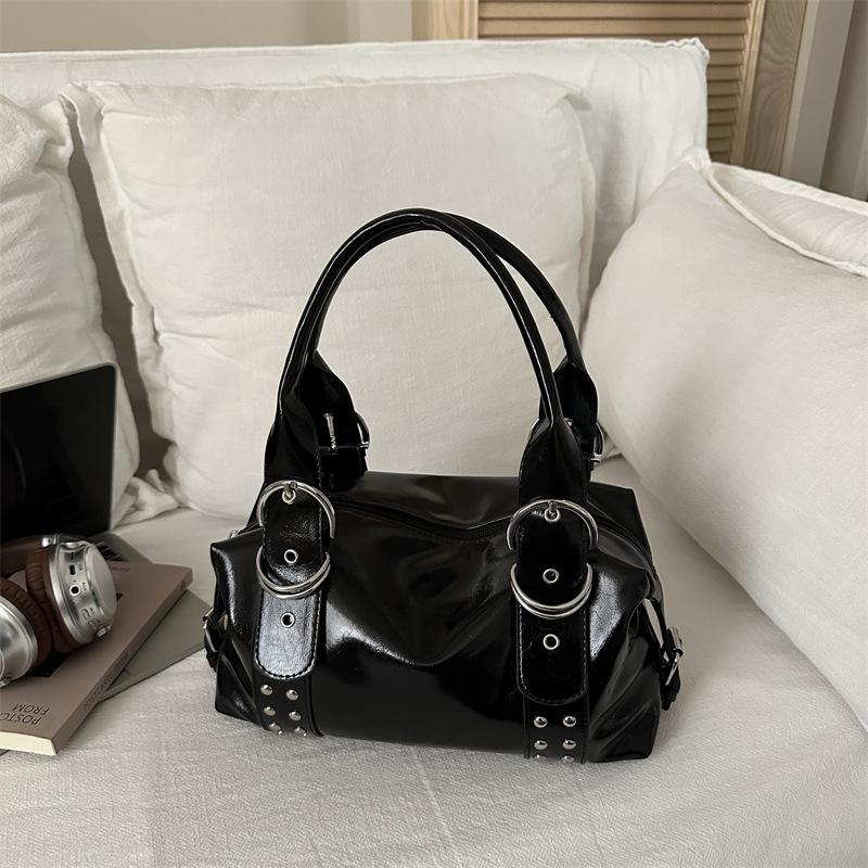 Korean Rivet Design Shoulder Underarm Bags for Women Large Capacity Ladies Soft Pu Tote Travel Portable Female Bost Handbag чёрный
Korean Rivet Design Shoulder Underarm Bags for Women Large Capacity Ladies Soft Pu Tote Travel Portable Female Bost Handbag чёрный