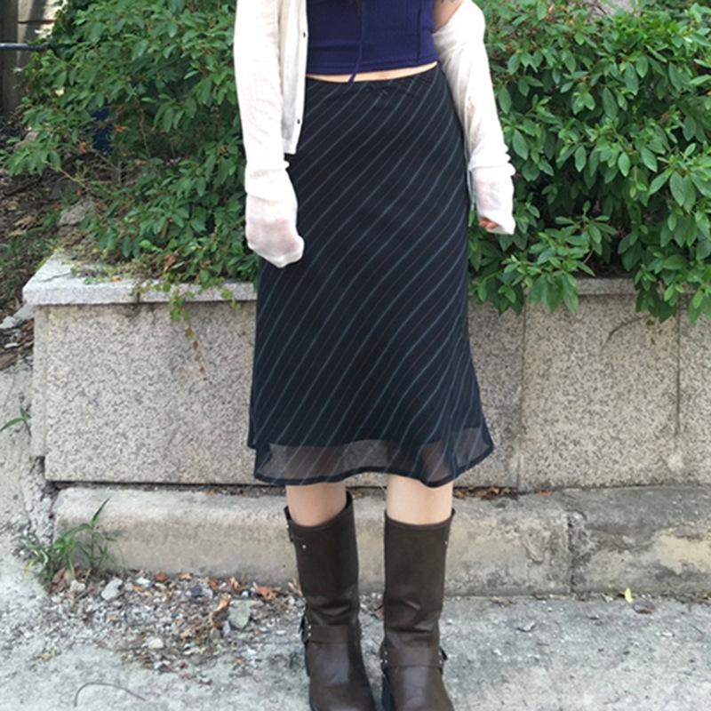 College Style Striped Chiffon Skirt Women s Summer New Mesh Breathable Thin Vacation Hip Skirt S
College Style Striped Chiffon Skirt Women s Summer New Mesh Breathable Thin Vacation Hip Skirt S