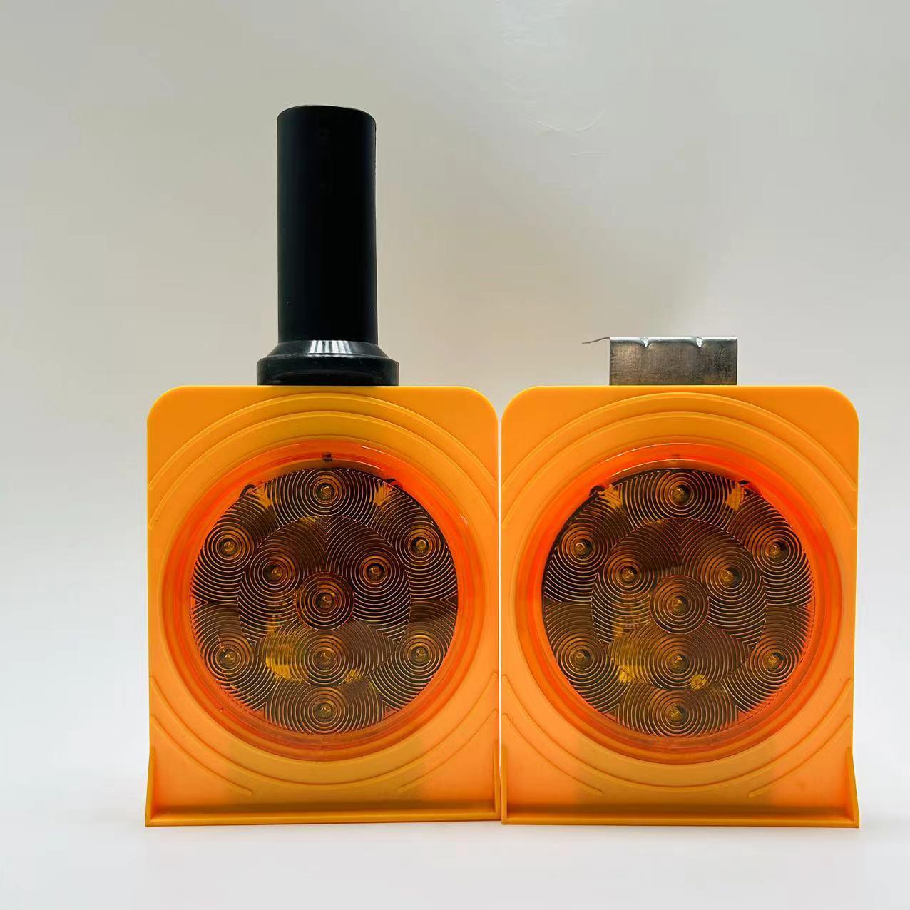 Synchronized Solar Yellow Flashing Warning Light for Road Barriers and Construction No
Synchronized Solar Yellow Flashing Warning Light for Road Barriers and Construction No