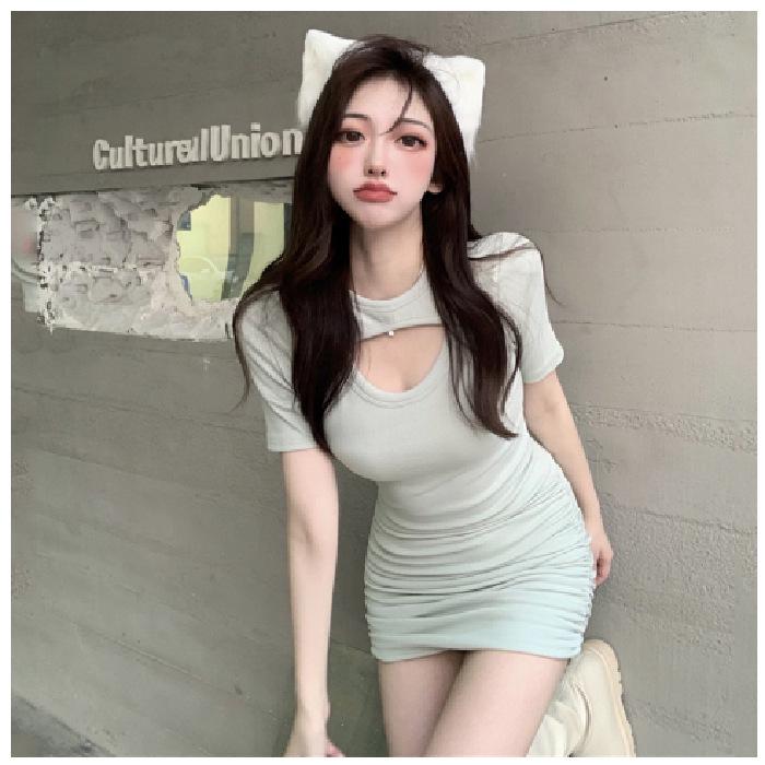 Летнее облегающее платье Pure Desire - С вырезами, с короткими рукавами в обтяжку, плиссированной талией, облегающая короткая юбка XL зелёный
Летнее облегающее платье Pure Desire - С вырезами, с короткими рукавами в обтяжку, плиссированной талией, облегающая короткая юбка XL зелёный