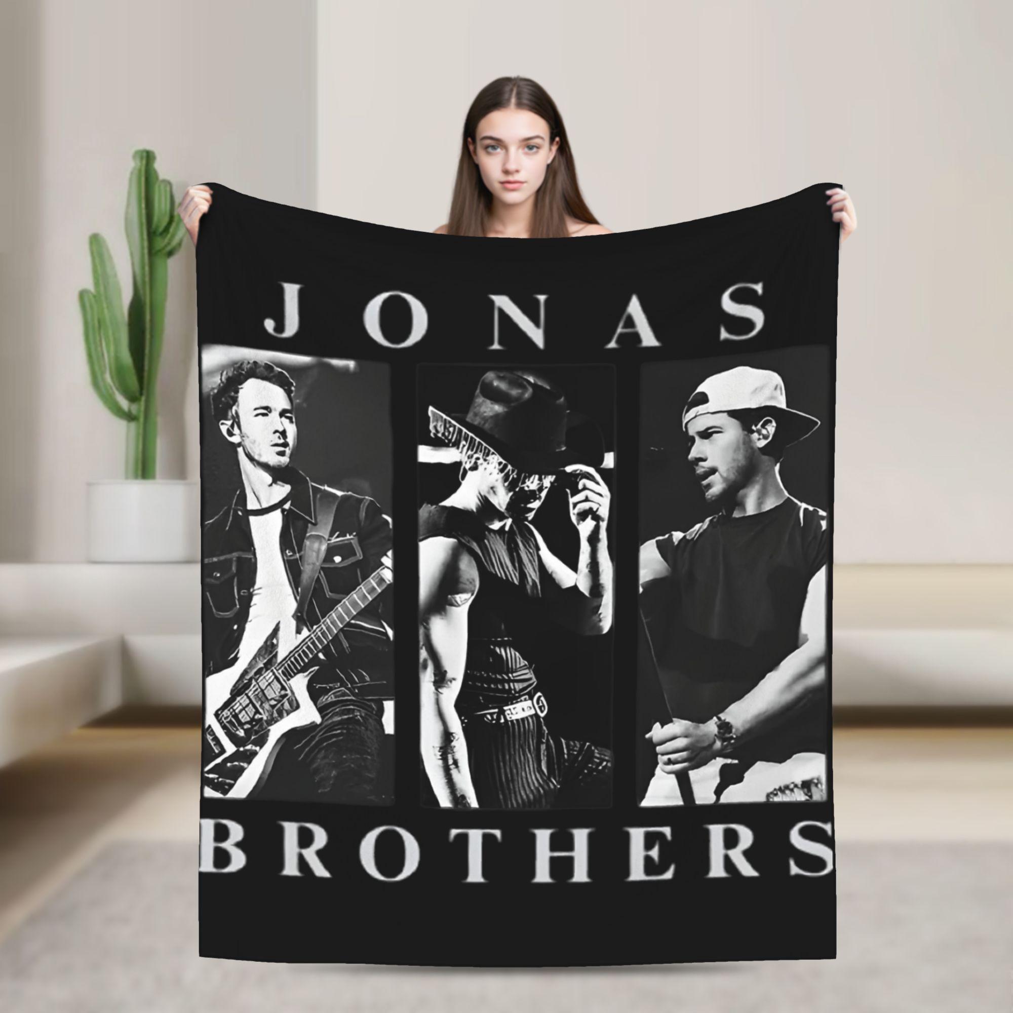 Music Brothers Tour 2025 Jonas Concert Knitted Fashion Blanket Fleece Band Legend Soft Throw Fashion Blanket for Bedding Quilt Breathable 75x90cm
Music Brothers Tour 2025 Jonas Concert Knitted Fashion Blanket Fleece Band Legend Soft Throw Fashion Blanket for Bedding Quilt Breathable 75x90cm