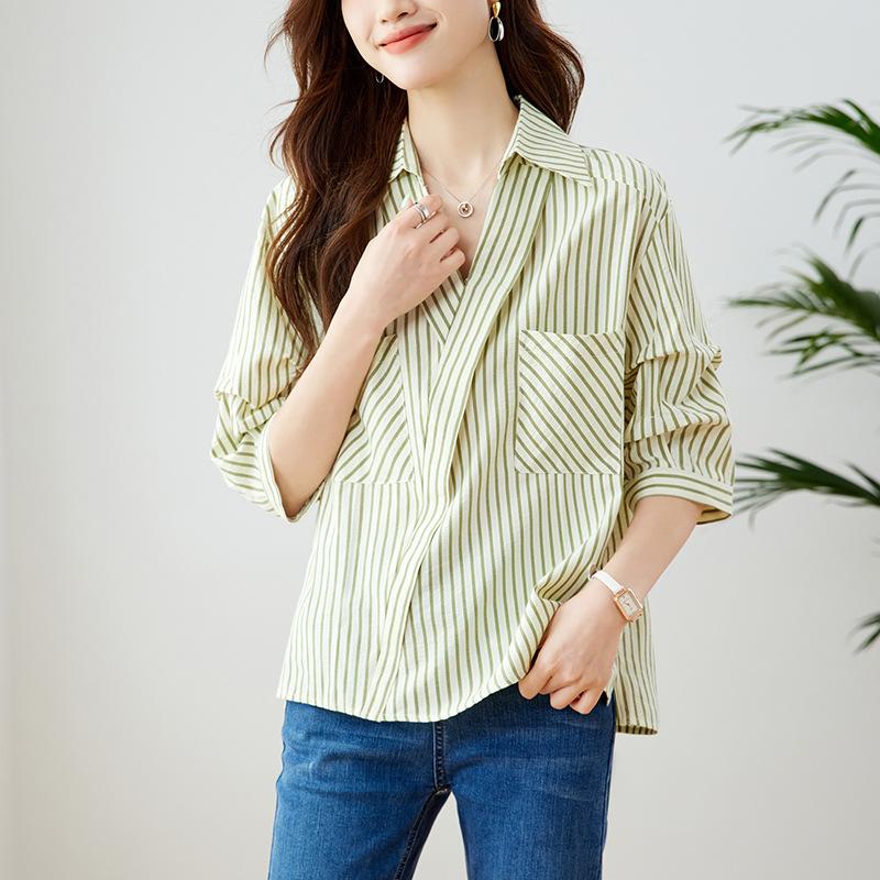 V-neck Striped Shirt for Women In Three-quarter Sleeve Spring and Summer New Top Design Sense Women s Casual Shirt M
V-neck Striped Shirt for Women In Three-quarter Sleeve Spring and Summer New Top Design Sense Women s Casual Shirt M