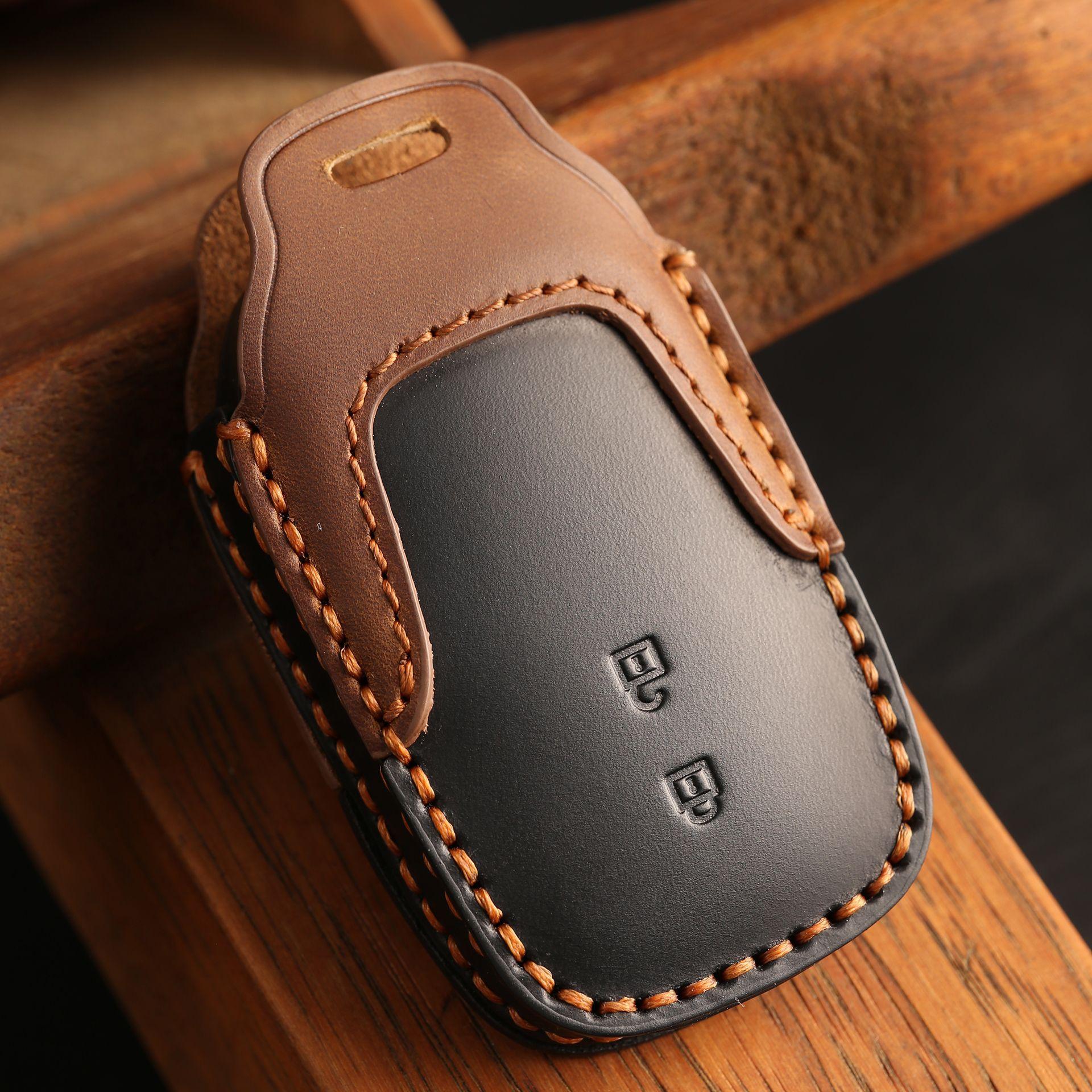 Customized for Toyota BZ4X key cover Corolla Vios Crazy Horse splicing car key cover Genuine leather cow чёрный
Customized for Toyota BZ4X key cover Corolla Vios Crazy Horse splicing car key cover Genuine leather cow чёрный
