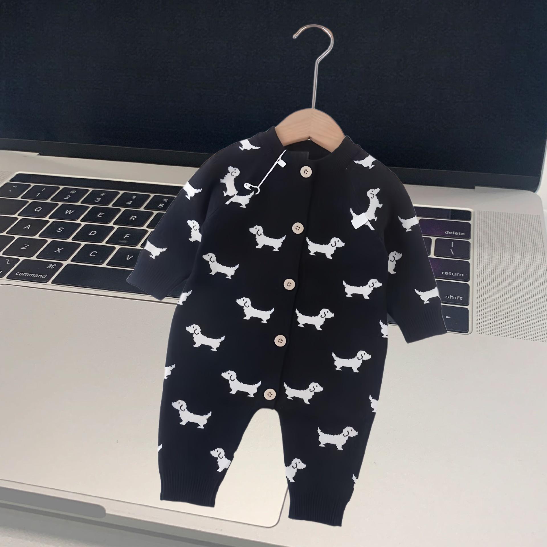 Свитера и комбинезоны для младенцев и малышей осень/зима 2024 года – коллекция комбинезонов с принтом для новорожденных и одежды для ползания. 73cm
Свитера и комбинезоны для младенцев и малышей осень/зима 2024 года – коллекция комбинезонов с принтом для новорожденных и одежды для ползания. 73cm